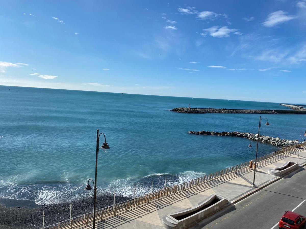 La Casetta Di Dory Sul Mare ジェノヴァ エクステリア 写真